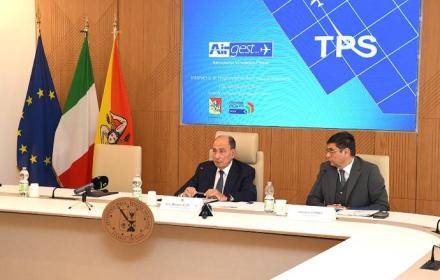 Conferenza stampa su interventi per l'aeroporto di Trapani