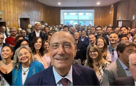Presidente Schifani con il gruppo degli assunti